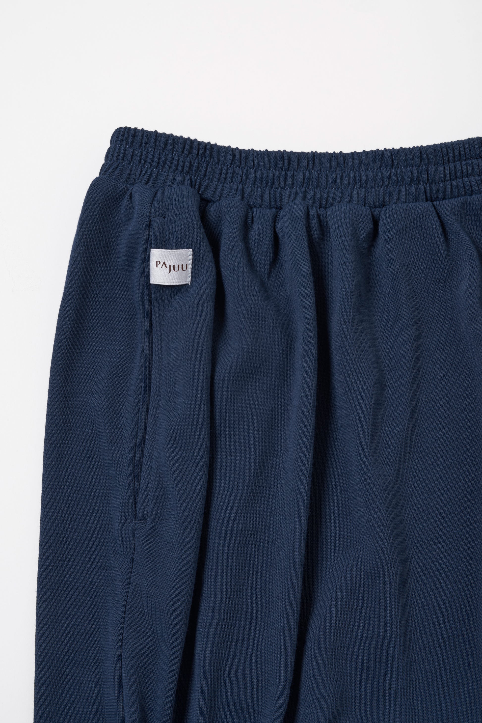 ショートパンツ MIDNIGHT