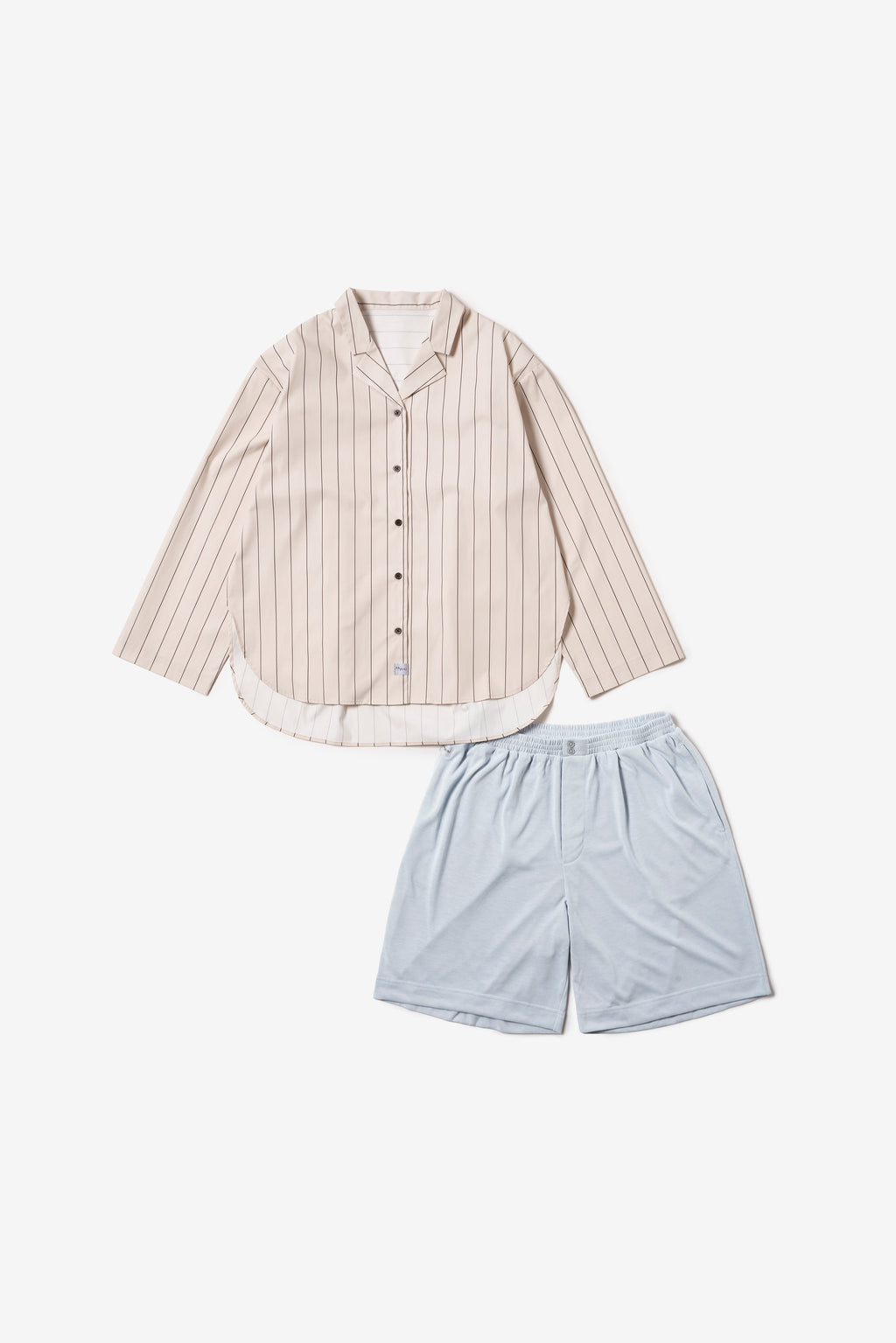 ロングシャツ＆ショートパンツ EARTH × MISTY